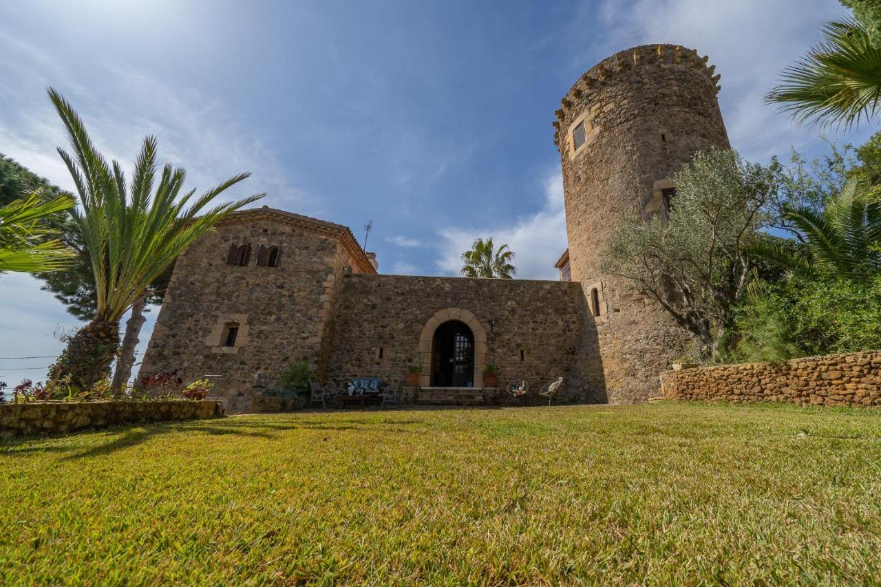 Castillo Can Xirau Lux Villa Santa Susanna Exterior foto